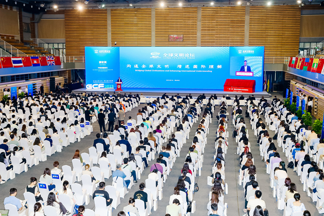 BFSU, 17 mainland universities co-host presidents forum with HKBU